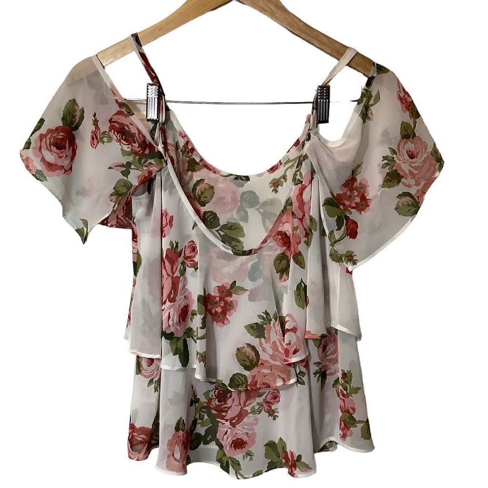 Show Me Your Mumu Romance R￼uffle Top - Picture 4 of 7